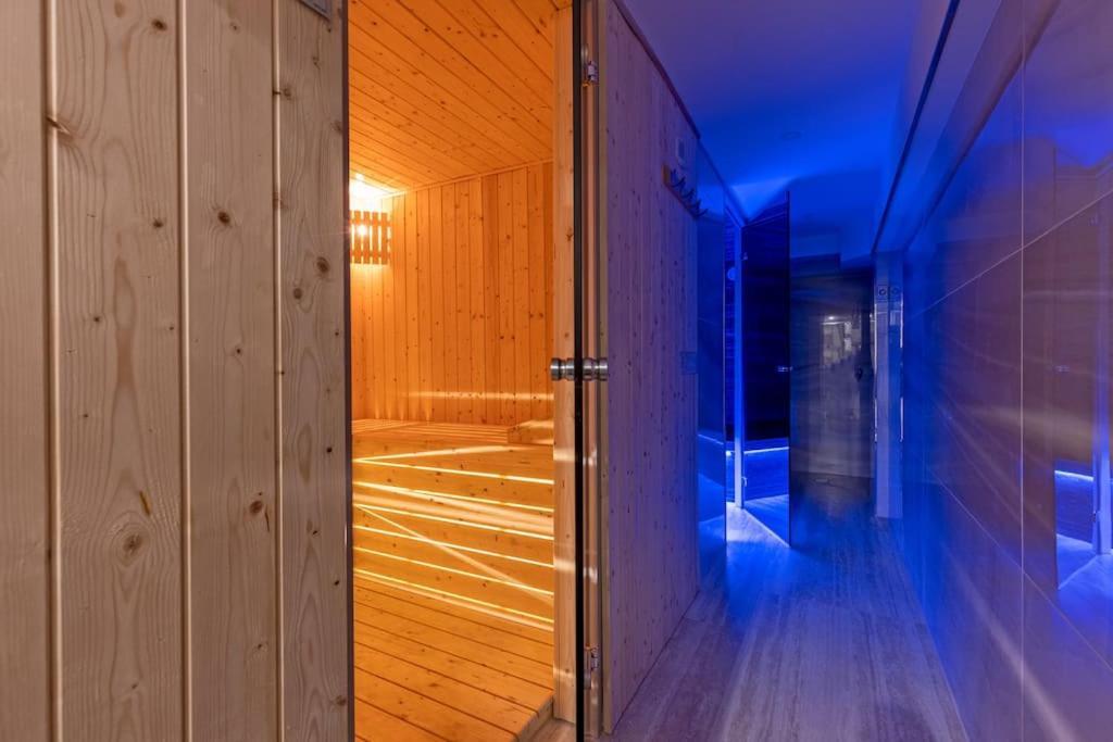 Moonlight B&B Spa Wellness Teulada Bagian luar foto