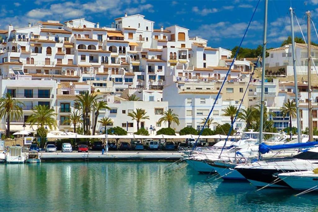 Moonlight B&B Spa Wellness Teulada Bagian luar foto